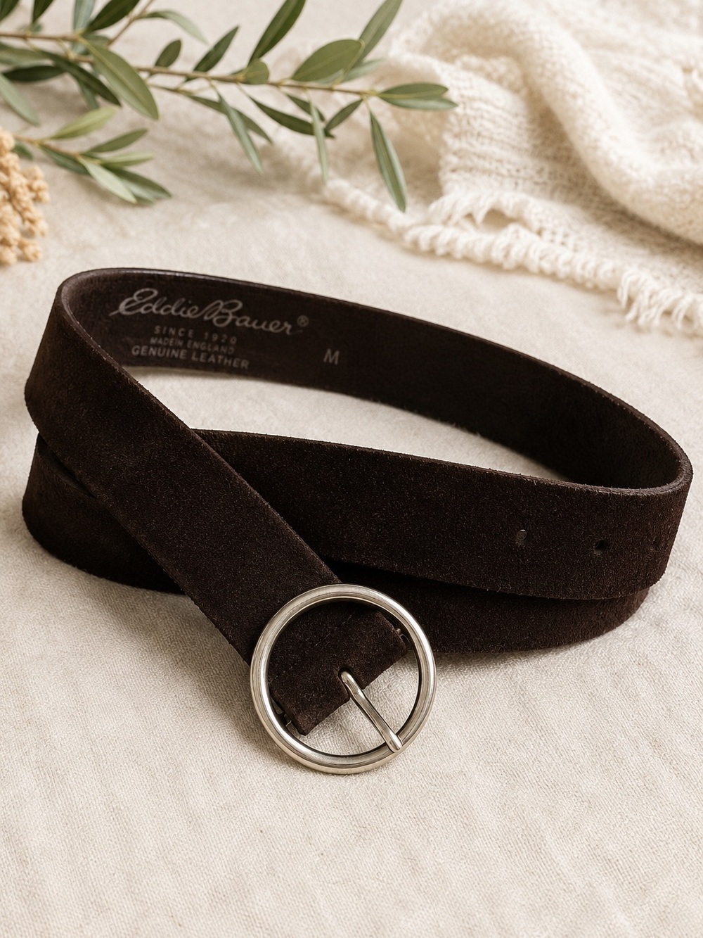 Eddie Bauer genuine leather suede belt brown round silver buckle size M